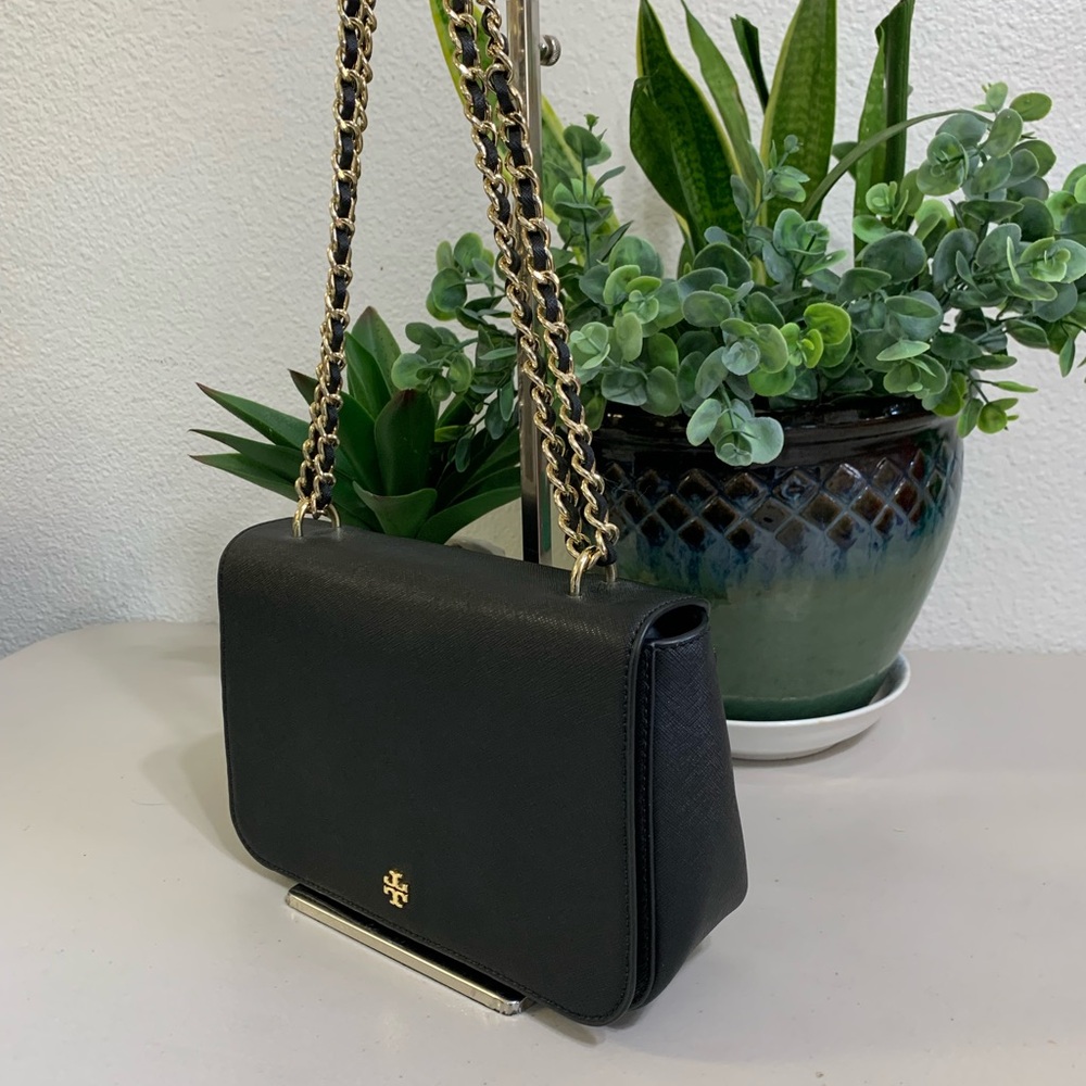 ๐๐ Tory Burch Black Leather Chain Shoulder Bag - Picture 3 of 13